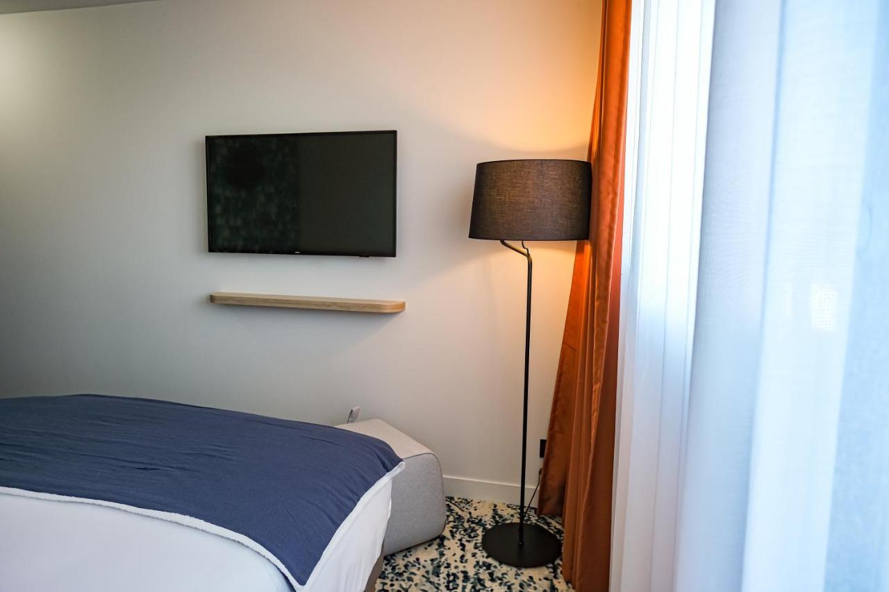 Live Hotels Bordeaux Lac Экстерьер фото